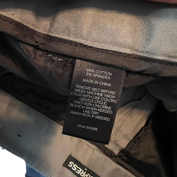 Express grey shorts. Size 2 - Picture 4 of 9